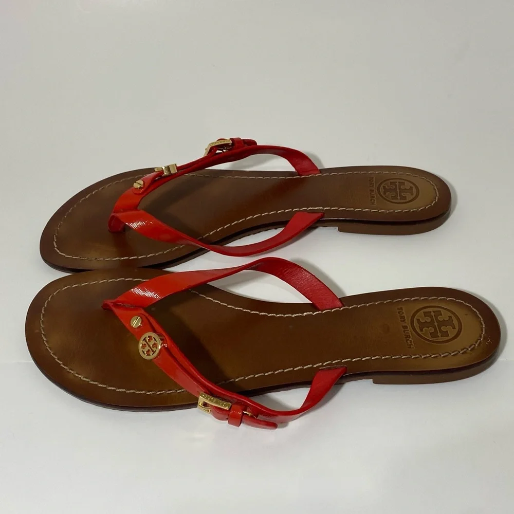 Tory Burch Women’s Flat Thong Patent Saffiano sandals Masai-Red(orange red)Sz 8 - Picture 3 of 7